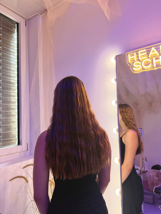 Warum schöne Haare an der Kopfhaut beginnen