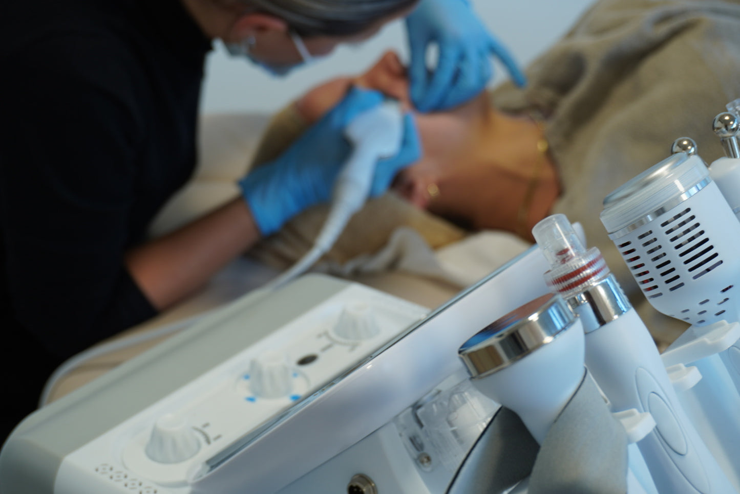 Hydrafacial / Aqua Facial