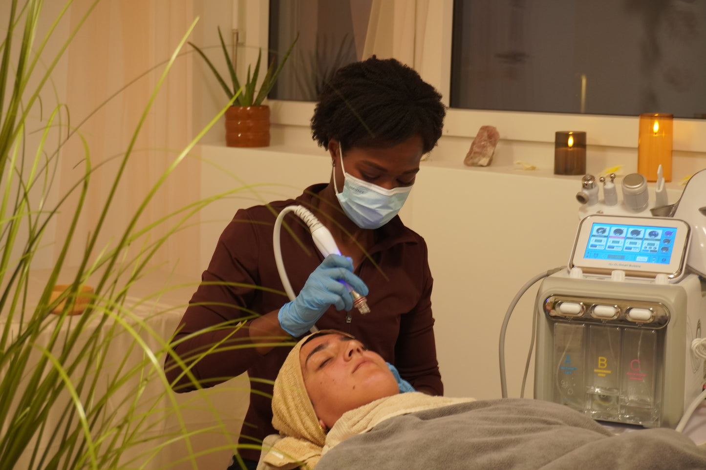 Hydrafacial / Aqua Facial
