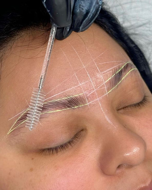 Brow Mapping & Augenbrauen Zupfen